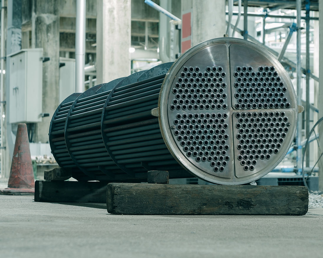 Heat exchanger shell and tube repairing in factories of petrochemical industrial.jpg